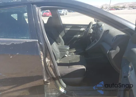 2009 Pontiac Vibe z USA, uszkodzony, nr VIN 5Y2SP67009Z438068